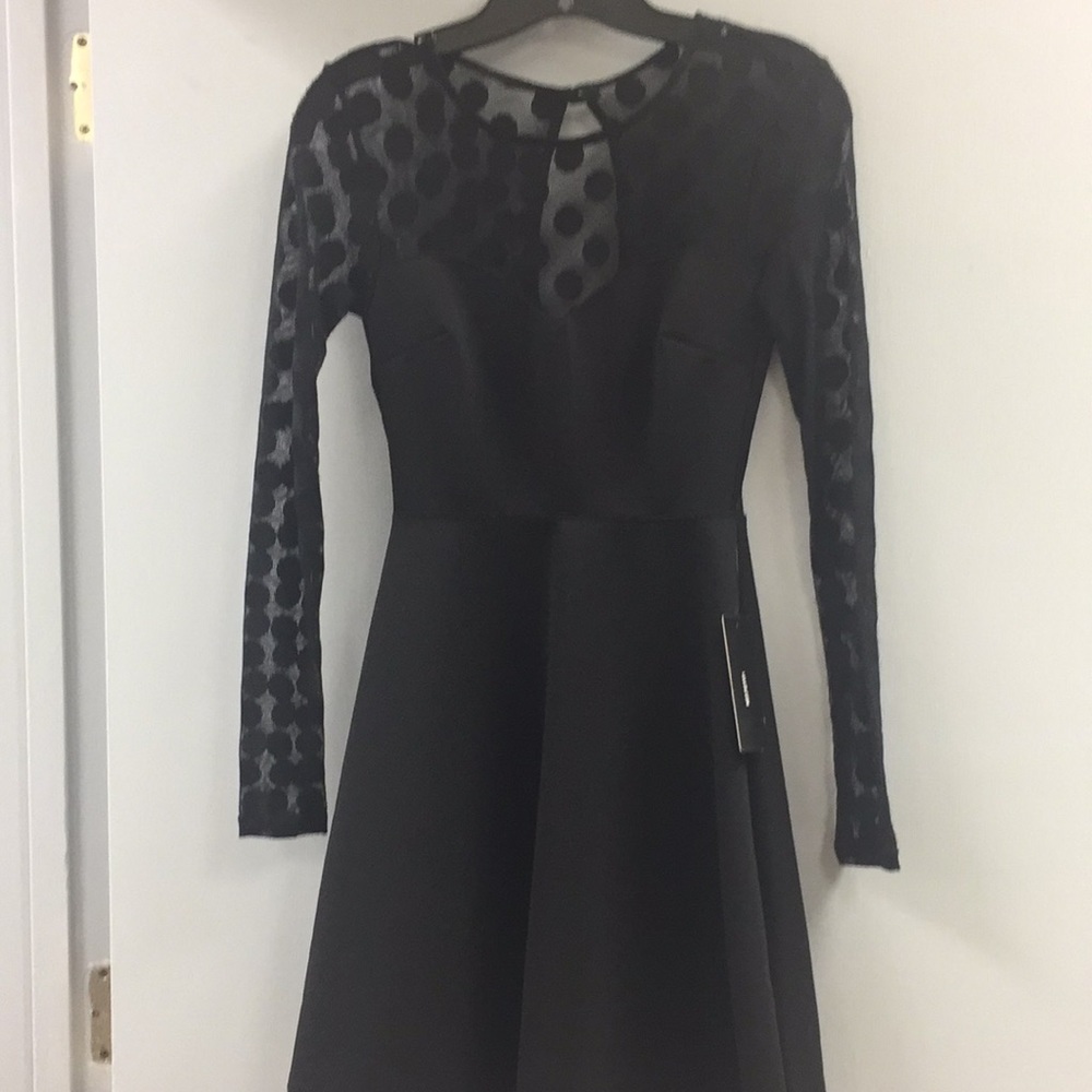 Lulu,s long sleeve dress